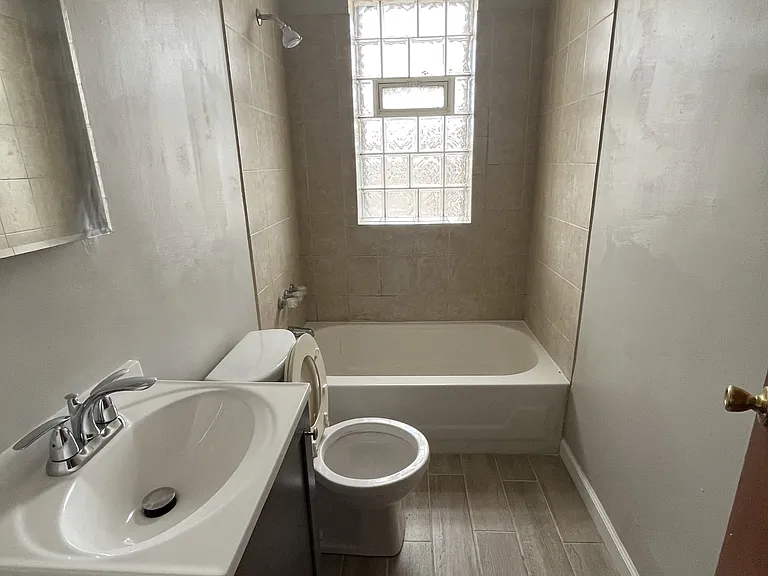 3601 Ivy St #3 — Photo 5