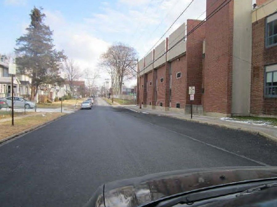 2nd image of 625 10th Ave
