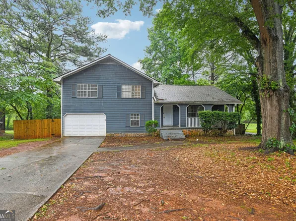 3331 Moravia Dr, Lithonia, GA 30038