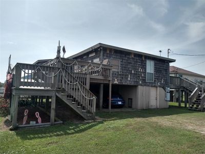 955 East Rd, Crystal Beach, TX, 77650