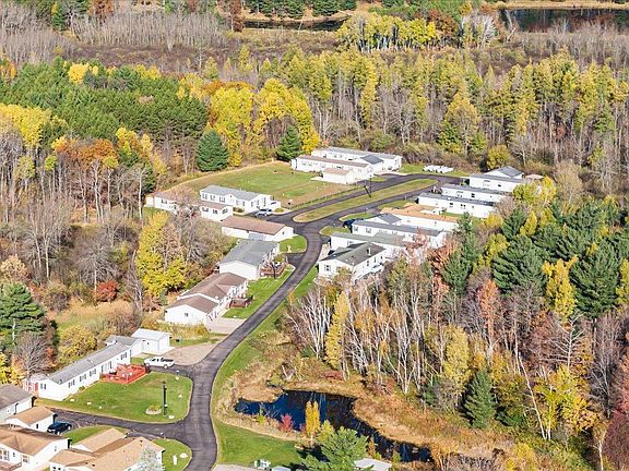 3rd image of 10995 Deer Run Rd #6