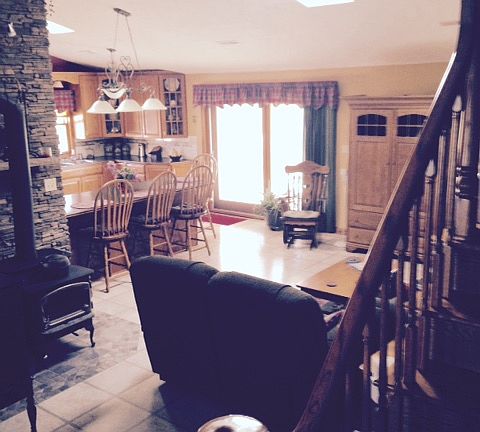 3rd image of 4652 Rollingview Dr