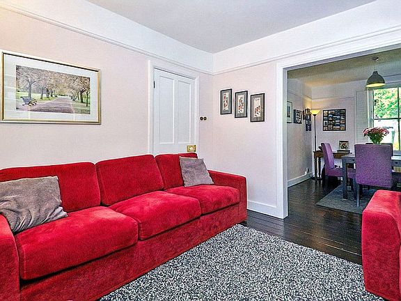3rd image of 825 Mira Mar Ave APT C