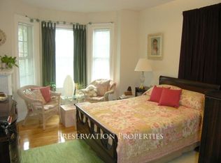 65 Taylor St, Waltham, MA 02453