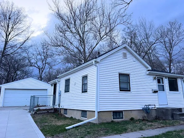 319 S Franklin Ave, Ames, IA 50014