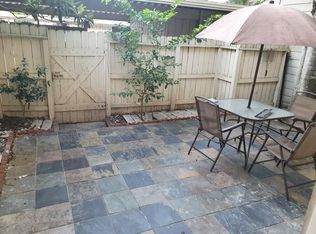 9275 Westwood Village Dr, Houston, TX 77036
