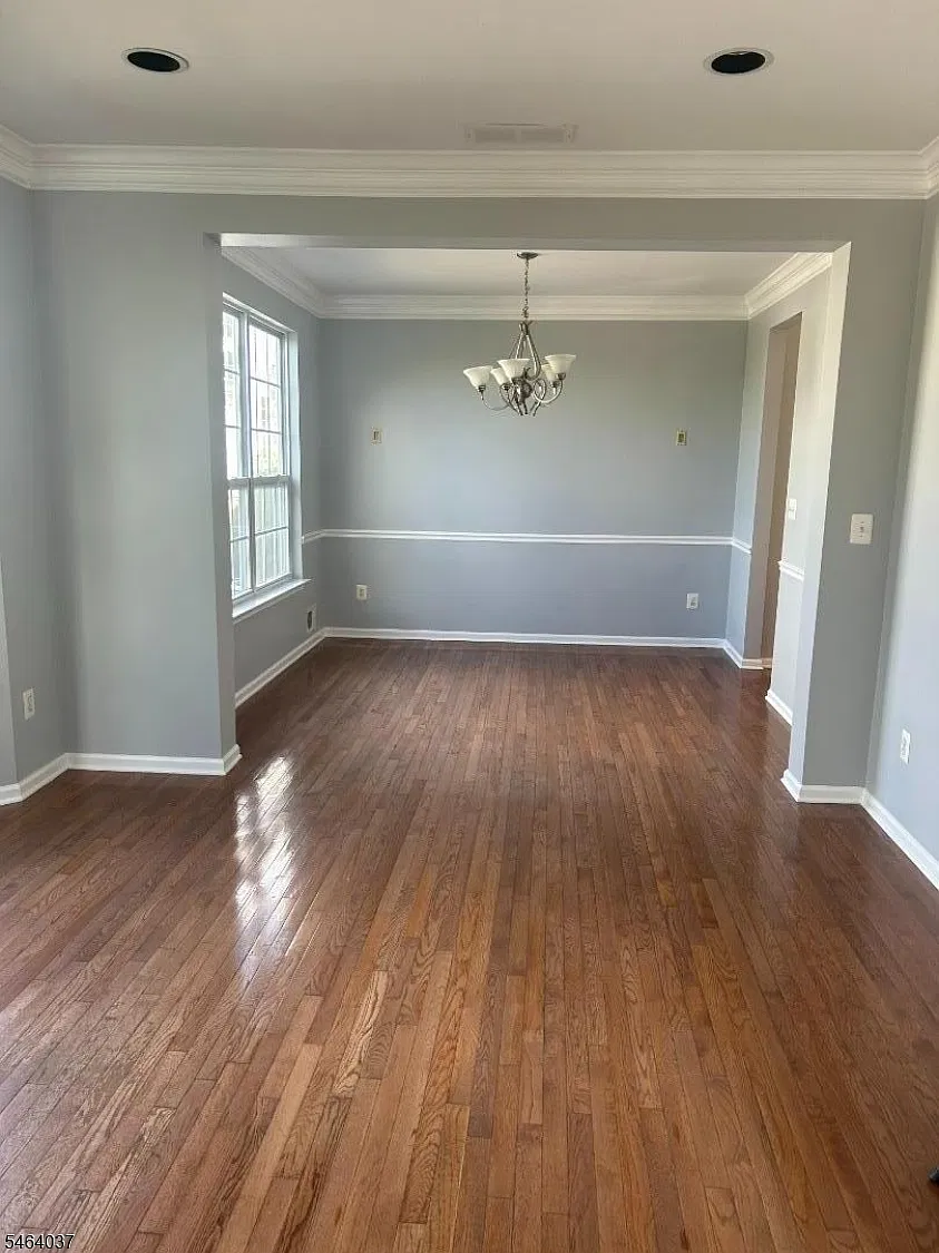 4 bed, 2.5 bath, $3,750 — Photo 3
