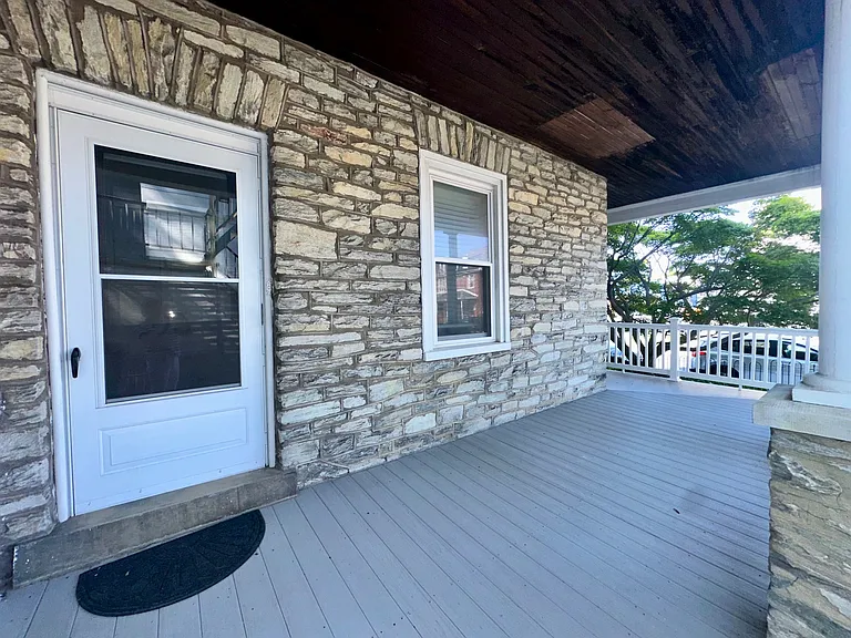 402 Cottman St #A — Photo 4