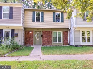 2591 Robinson Pl, Waldorf, MD