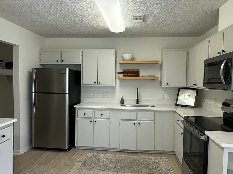 461 Benjulyn Rd — Photo 8