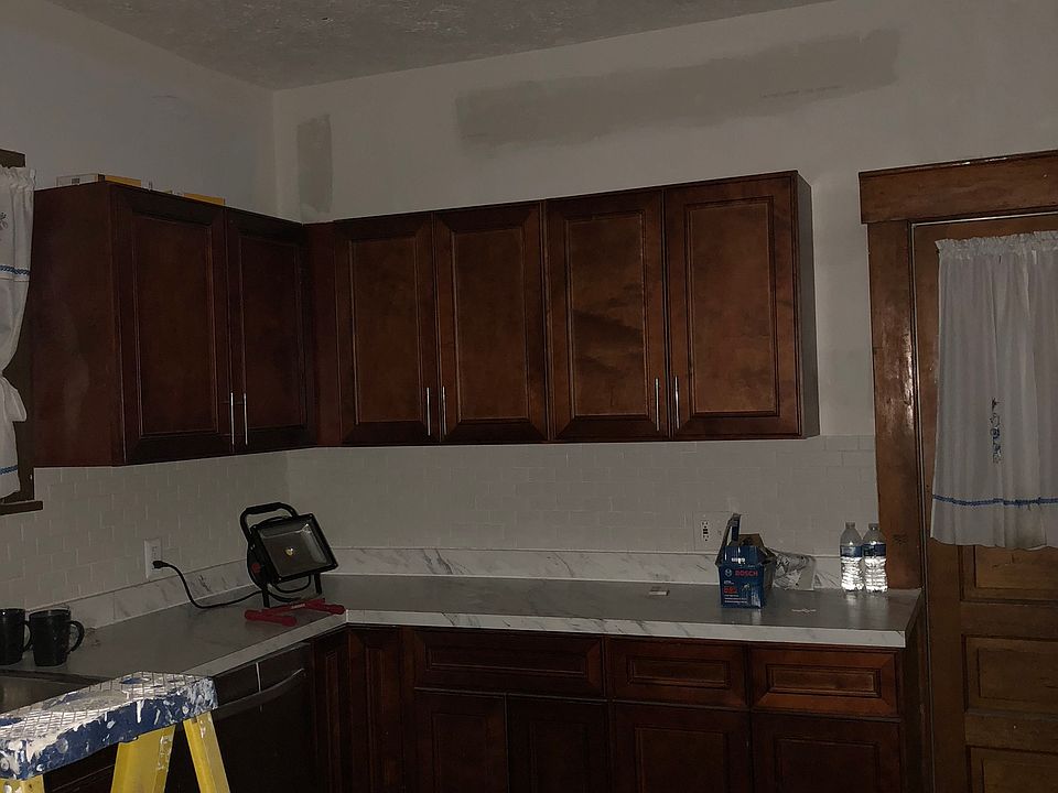 1st image of 1523 Lakewood Ave