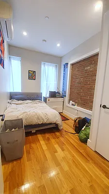 Rented by Compass | media 7