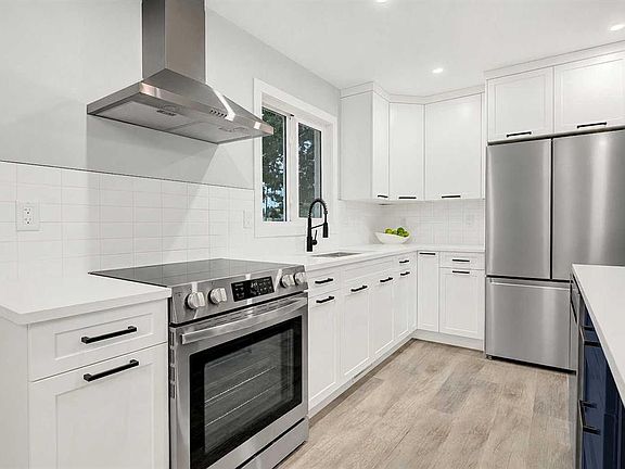 4th image of 11313 N 94a St