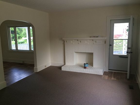 5th image of 350 Granite St