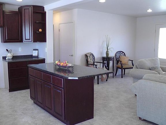 4th image of 5401 N Grande Ave