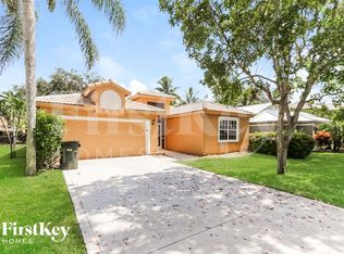 4025 Sea Grape Cir, Delray Beach, FL 33445