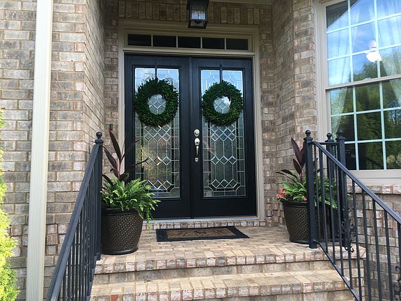 5th image of 143 Three Branches Dr