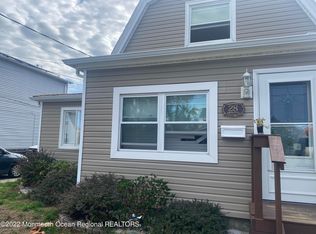 28 Linton Pl, Keansburg, NJ