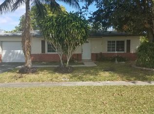 329 SW 80th Ter, North Lauderdale, FL 33068
