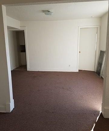 2nd image of 3131 Grand Ave APT 2S