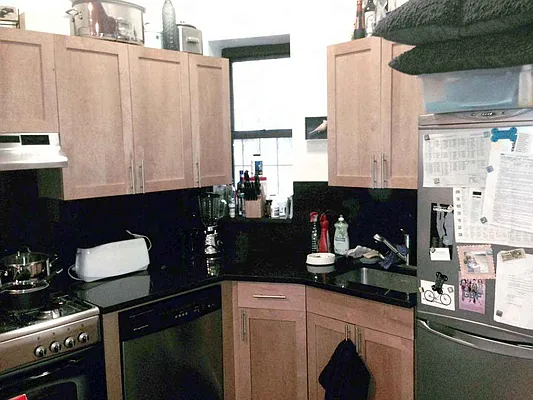 Rented by Francine Realty | media 10