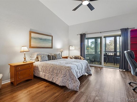 5th image of 791 E Hartford St #1B