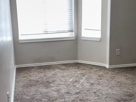 3rd image of 3024 W Villard St E