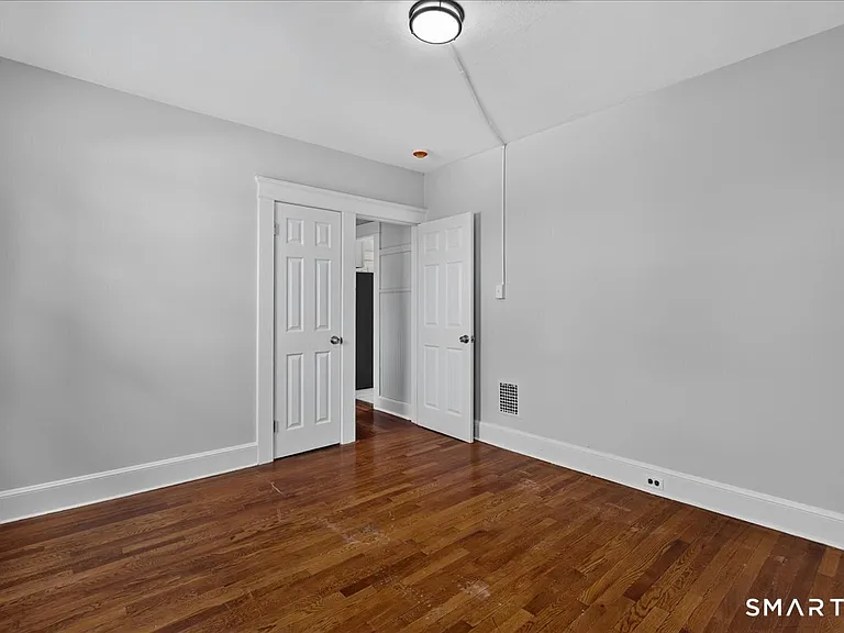 15 Plant St #1 — Photo 19