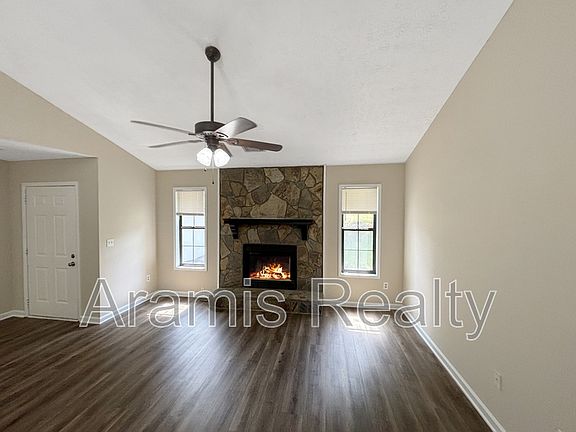 3rd image of 7697 Highland Park Dr