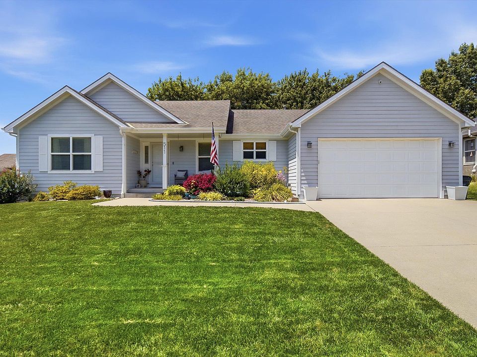 1st image of 511 N Rebecca Ln