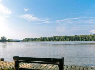 24 Woodmour Manor Rd, Earleville, MD 21919