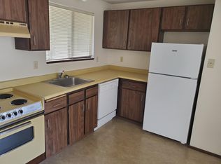 8610 N Willamette Blvd APT 17, Portland, OR 97203