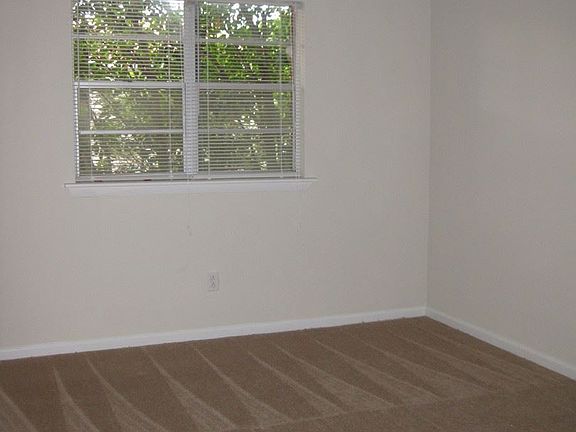 4th image of 1372 W Ocean View Ave APT 110