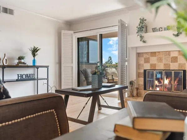 6960 Hyde Park Dr Unit 4, San Diego, CA 92119