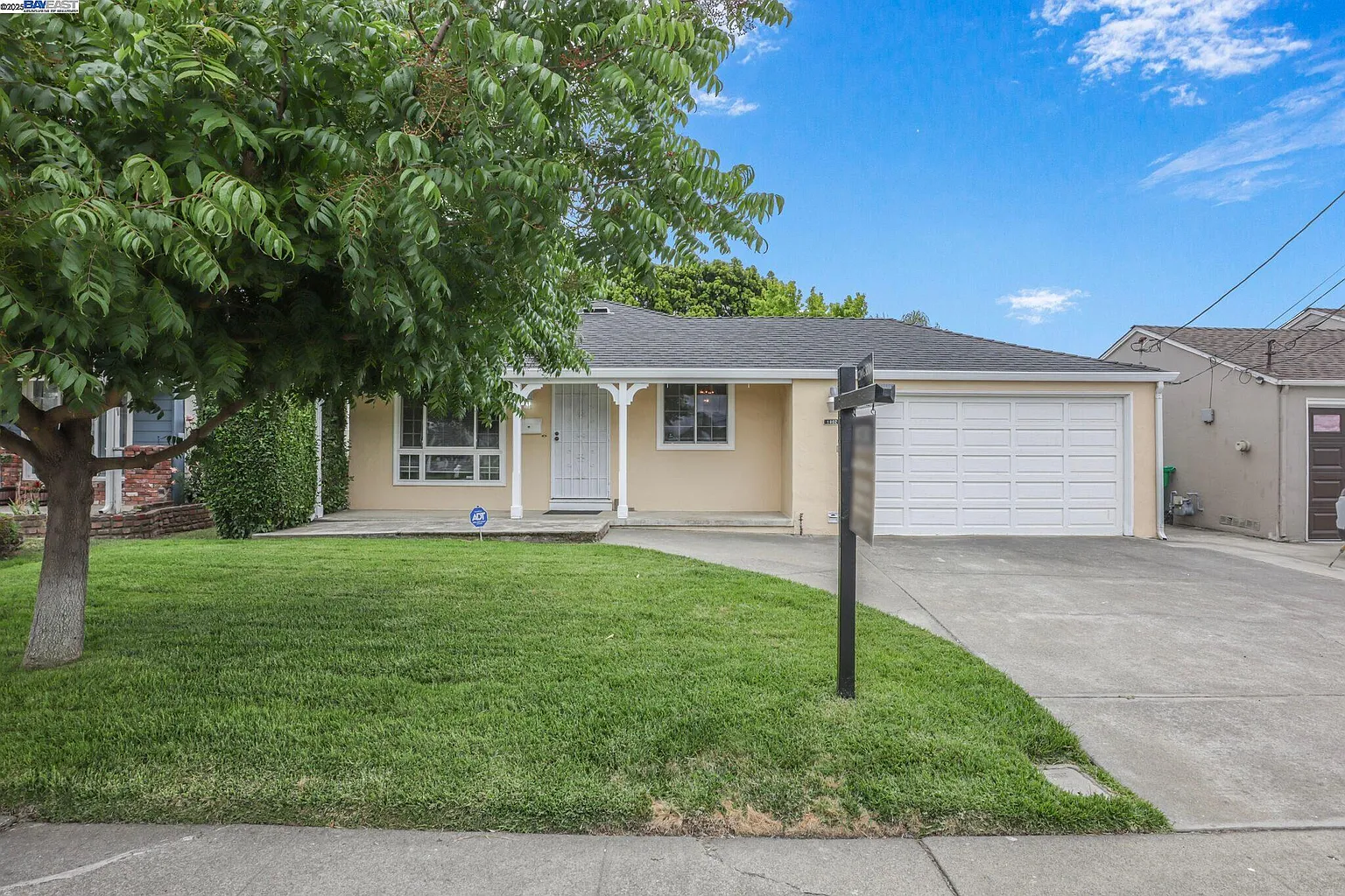 1802 Bandoni Ave photo 1
