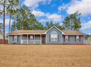 113 Congaree Dr, Raeford, NC 28376