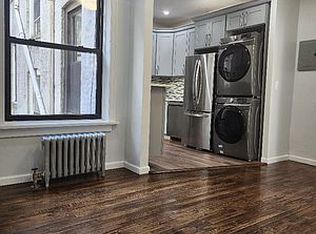 572 Maple St #1C, Brooklyn, NY 11203