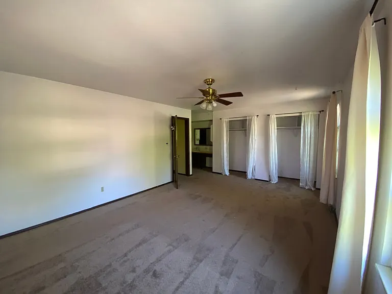 1632 S Macon St — Photo 22