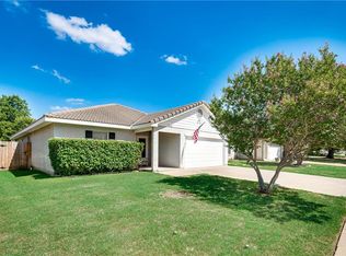 3619 Alexandria Dr, Arlington, TX 76015