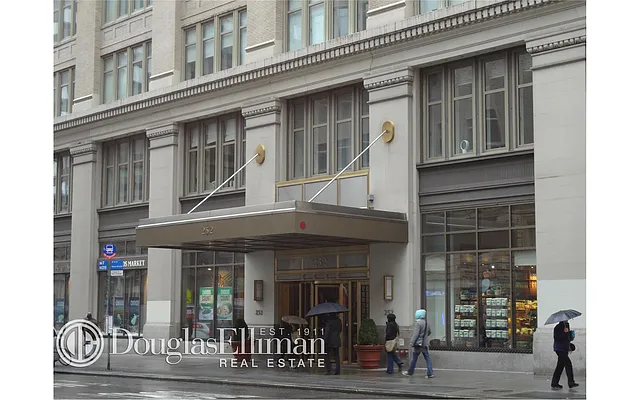 Sold by Douglas Elliman | media 29
