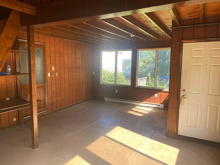 2713 Jackson St — Photo 6