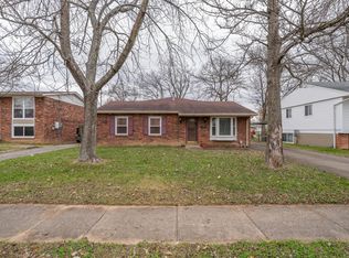 5115 Rosette Blvd, Louisville, KY 40218
