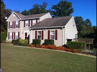 4 Canal Dr, Elkton, MD 21921