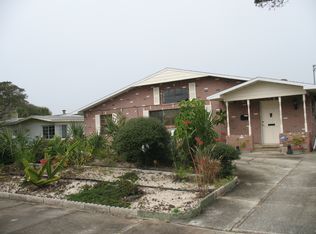357 Pelican Ave, Daytona Beach, FL 32118