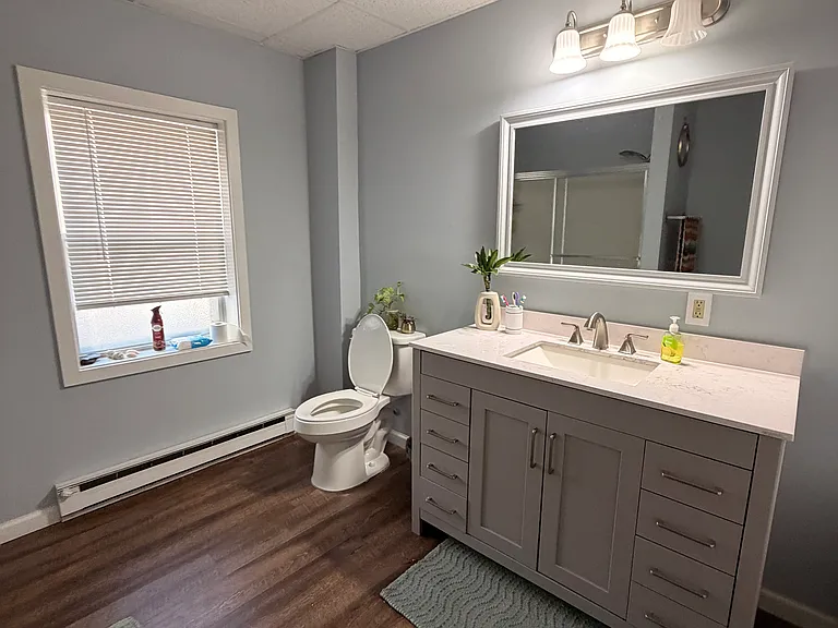 102 W State St #1 — Photo 11