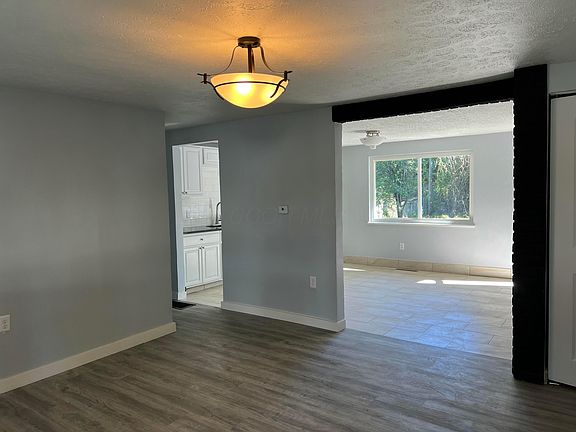 2nd image of 4963 Majestic Dr E
