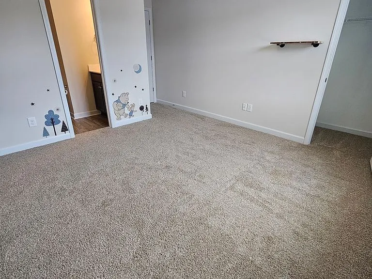 119 Jaydn Dr E — Photo 10