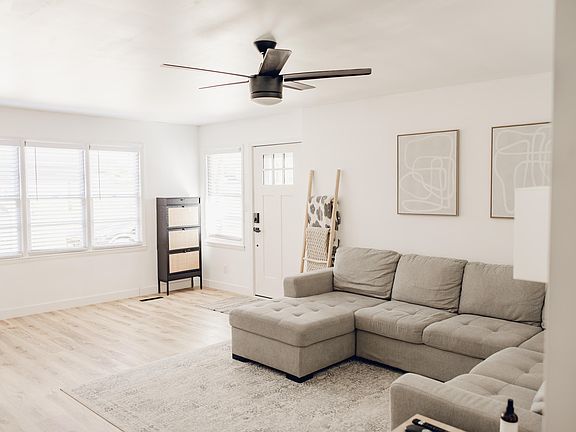 2nd image of 2021-2023 S Ventura Avenue