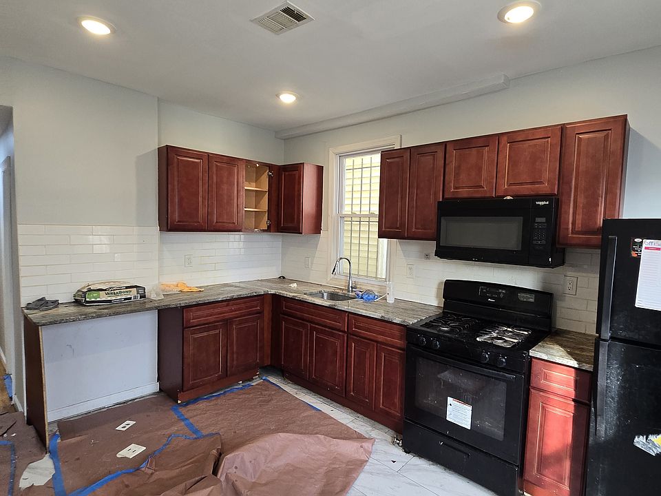 1st image of 838 S 16th St #Aa1