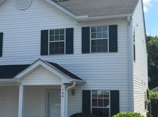 104 Hammett Grove Ln, Greer, SC 29650